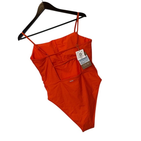 NEW Berlook Bright Orange Swimsuit, Large - Picture 3 of 7